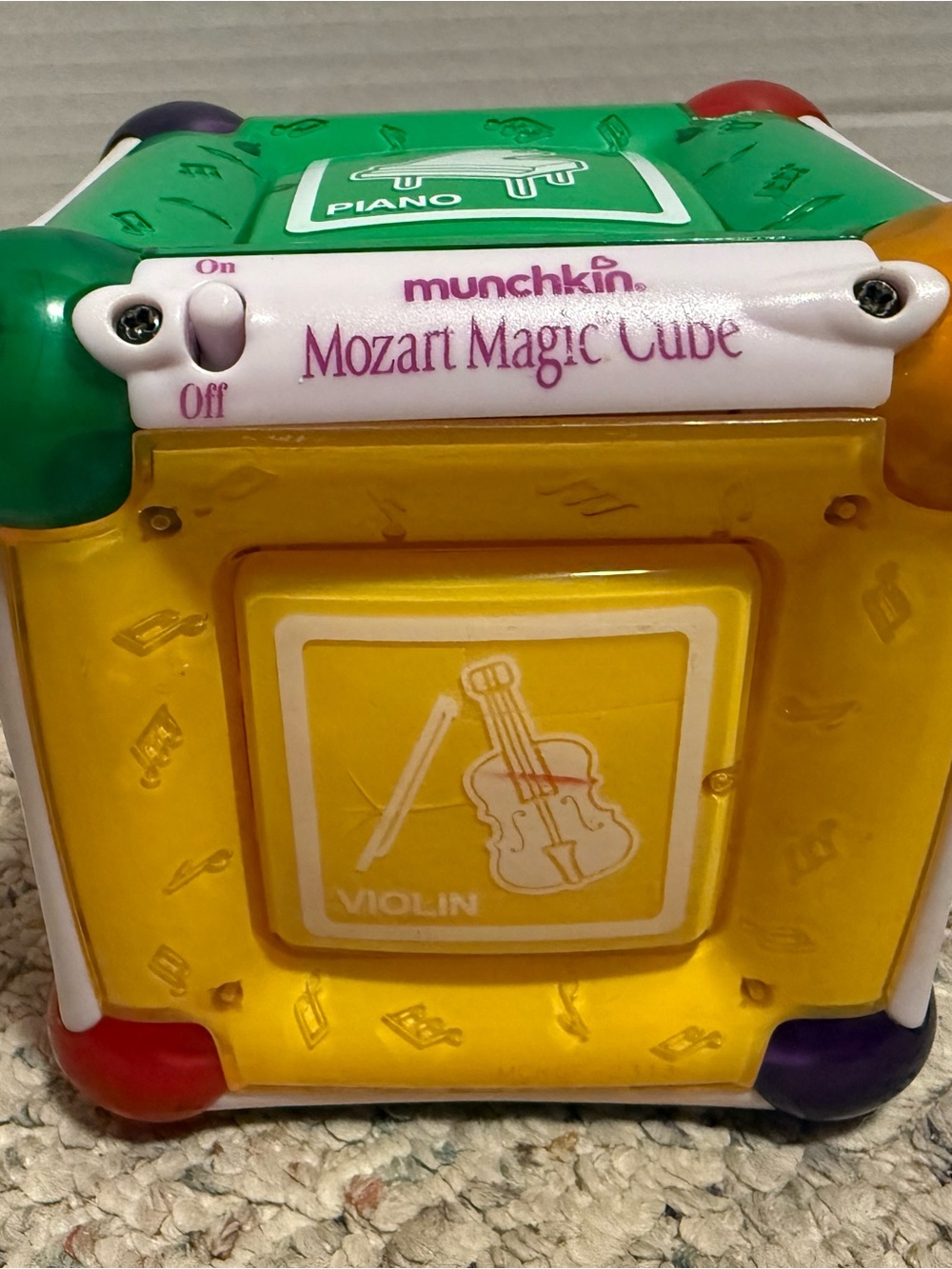 MUNCHKIN Mozart Magic Cube Orchestra Music Baby Lights Developmental Toy-tested
